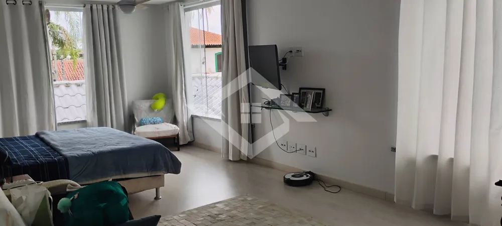 Casa, 4 quartos, 300 m² - Foto 2