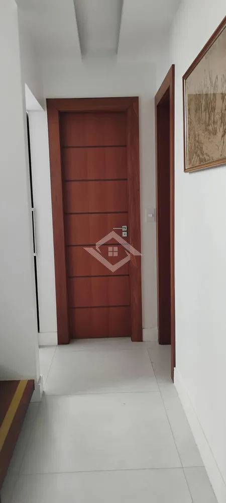 Casa, 4 quartos, 300 m² - Foto 9