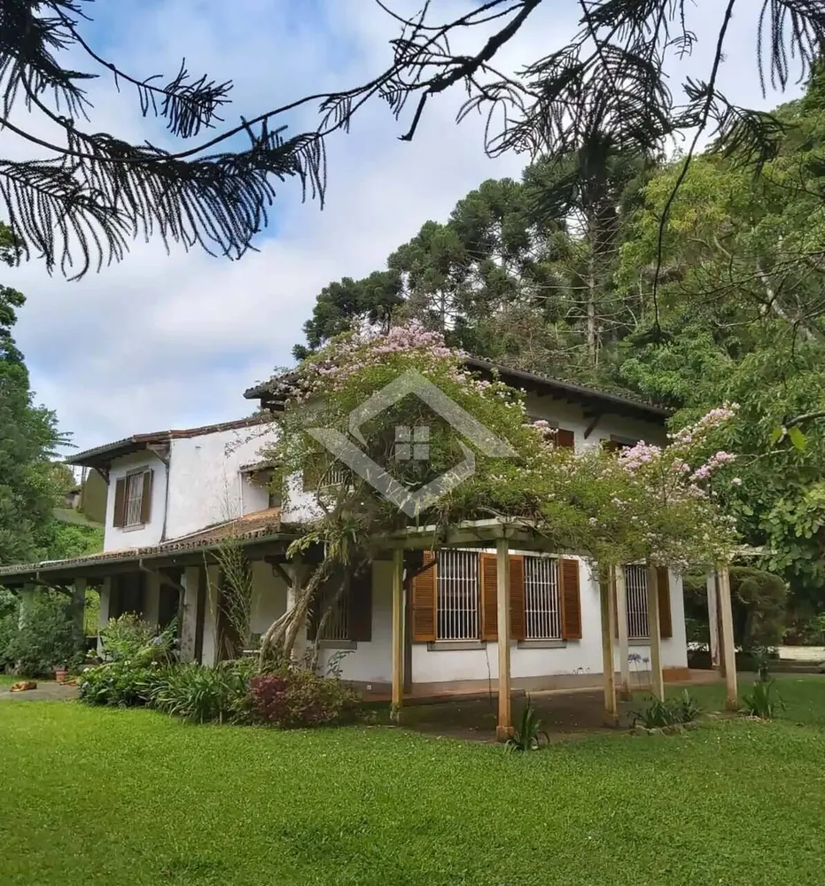 Sítio, 6 quartos, 400 m² - Foto 1