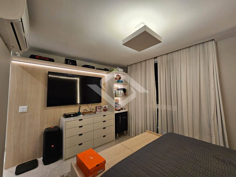 Apartamento à venda com 3 quartos, 166m² - Foto 11