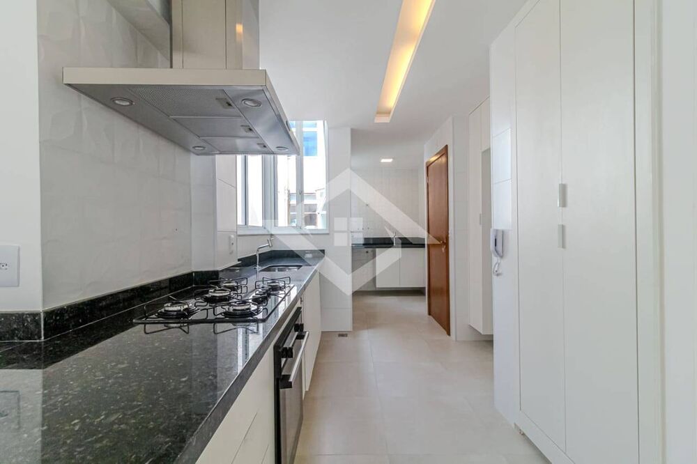 Apartamento, 3 quartos, 135 m² - Foto 1