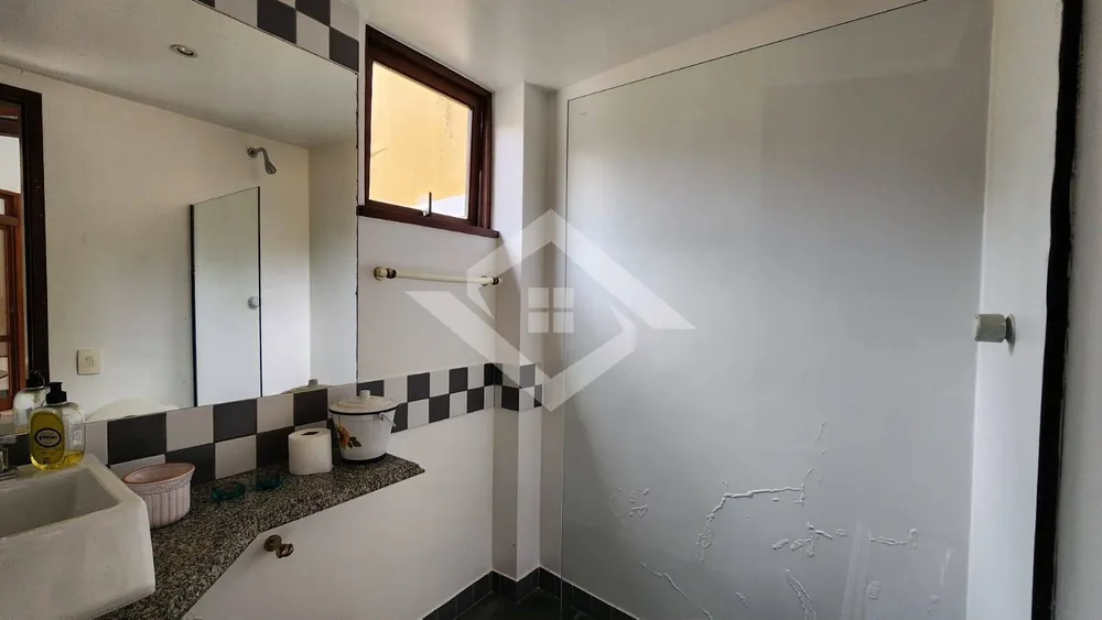 Casa, 4 quartos, 340 m² - Foto 34