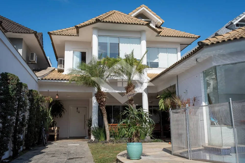 Casa, 5 quartos, 360 m² - Foto 1