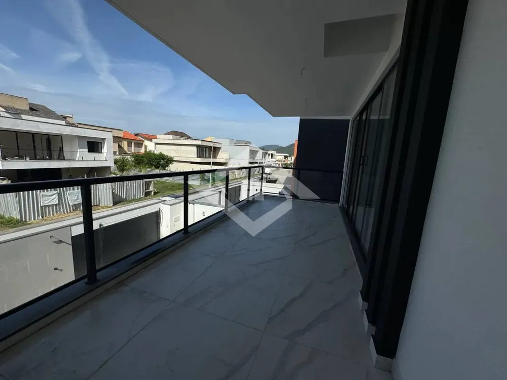 Casa, 4 quartos, 214 m² - Foto 2
