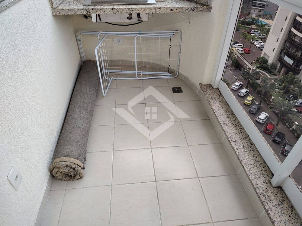 Apartamento para alugar com 3 quartos, 80m² - Foto 3