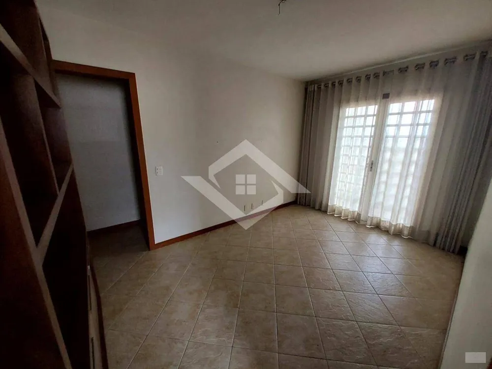 Casa, 5 quartos, 200 m² - Foto 12
