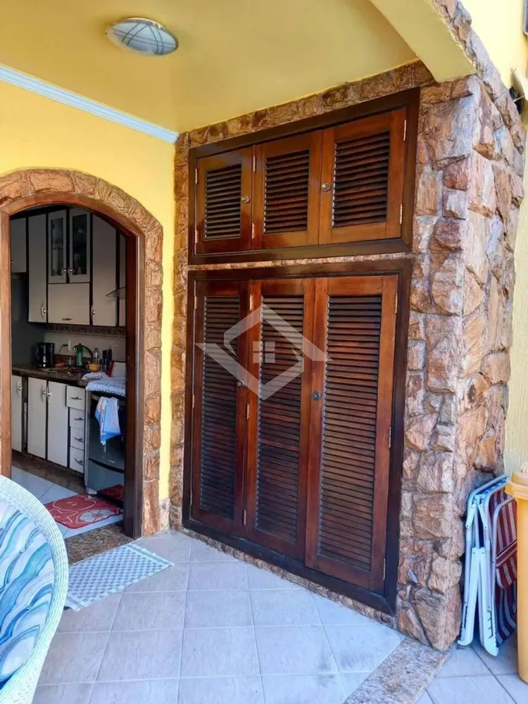 Casa, 4 quartos, 235 m² - Foto 8