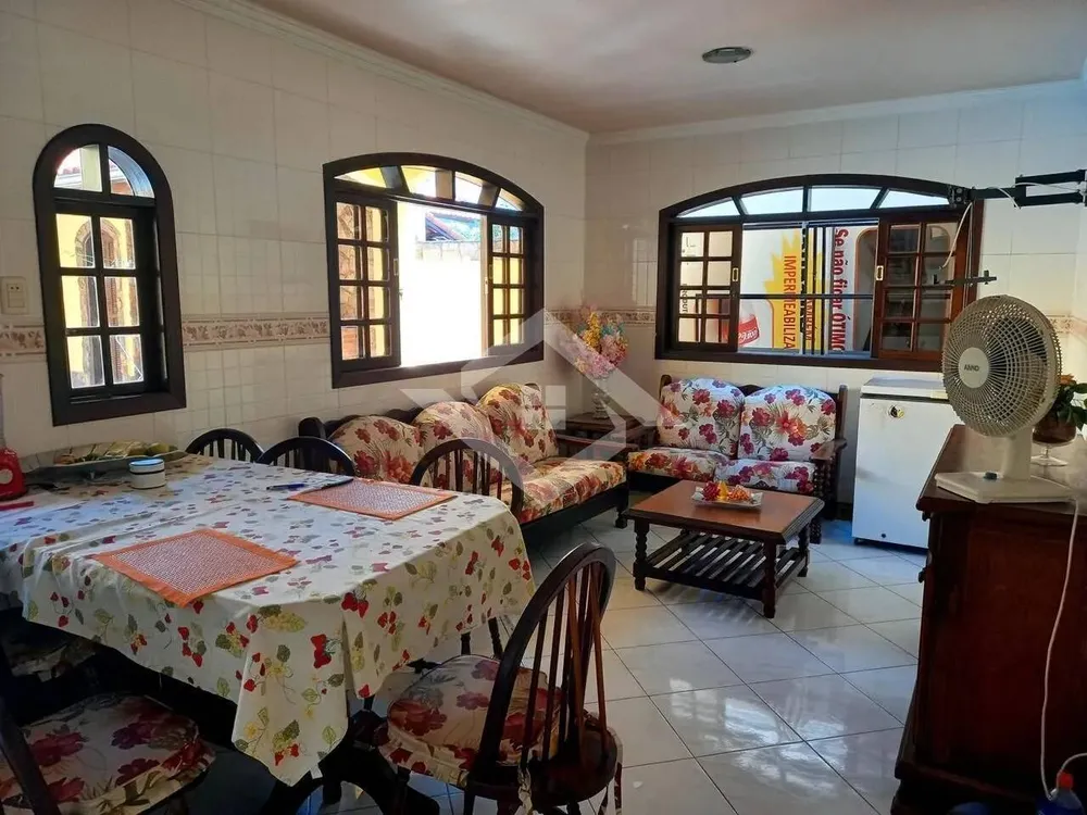 Casa, 4 quartos, 235 m² - Foto 13