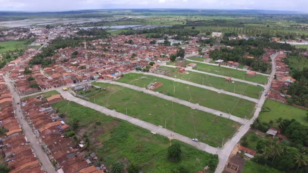 Terreno à venda, 300m² - Foto 1