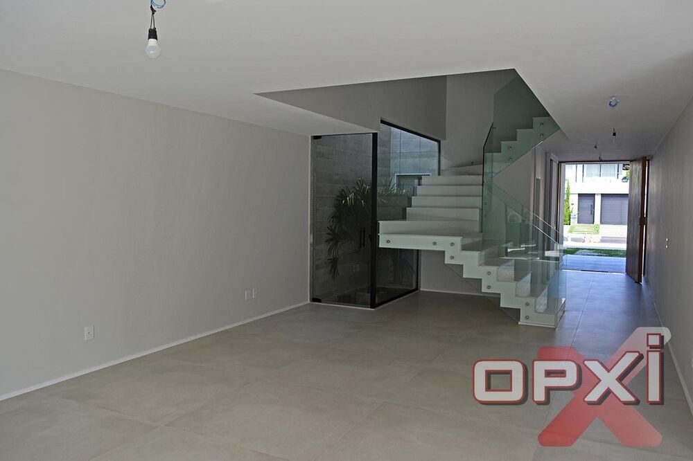 Casa de Condomínio à venda com 5 quartos, 502m² - Foto 2