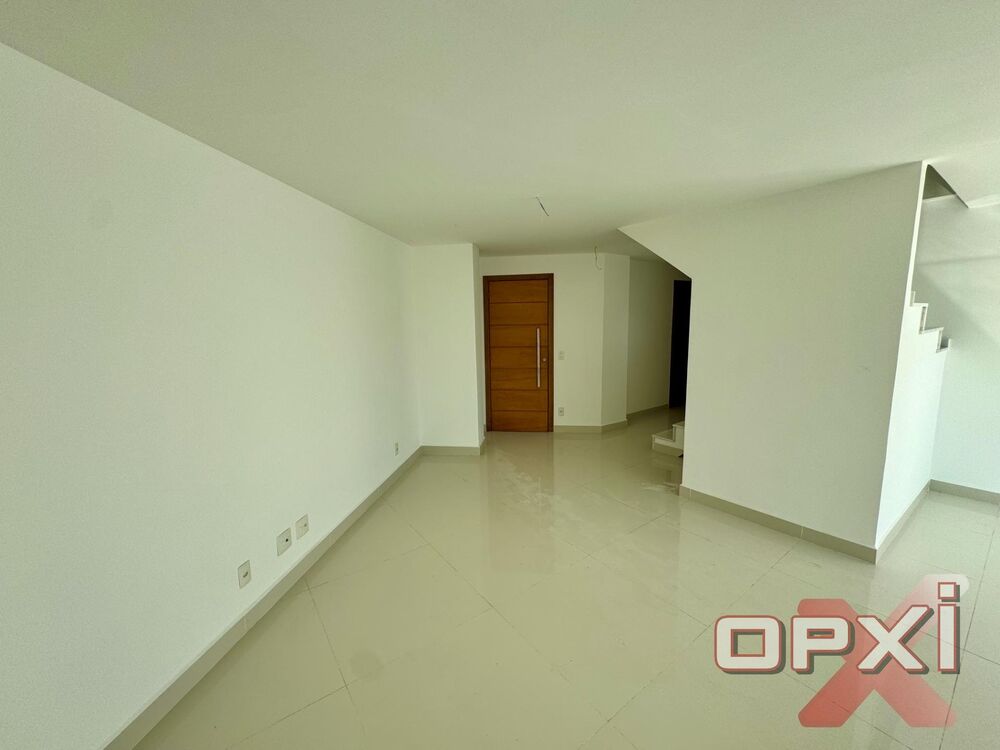 Cobertura à venda com 4 quartos, 300m² - Foto 3