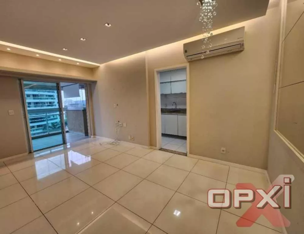 Apartamento à venda com 3 quartos, 87m² - Foto 3