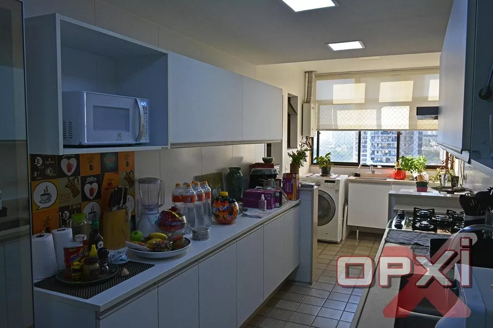 Apartamento, 3 quartos, 244 m² - Foto 9