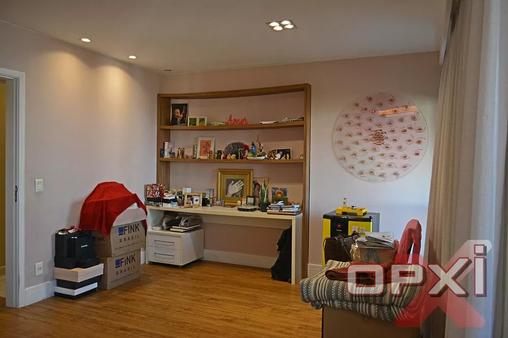 Apartamento, 3 quartos, 244 m² - Foto 13