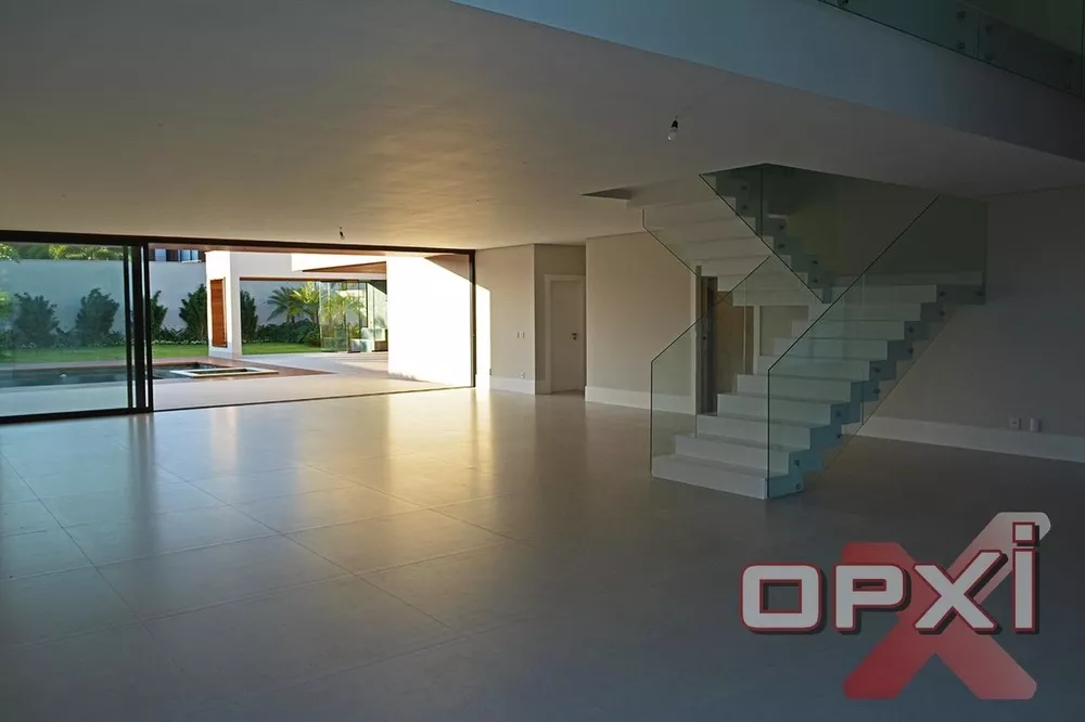 Casa de Condomínio à venda com 5 quartos, 1399m² - Foto 4