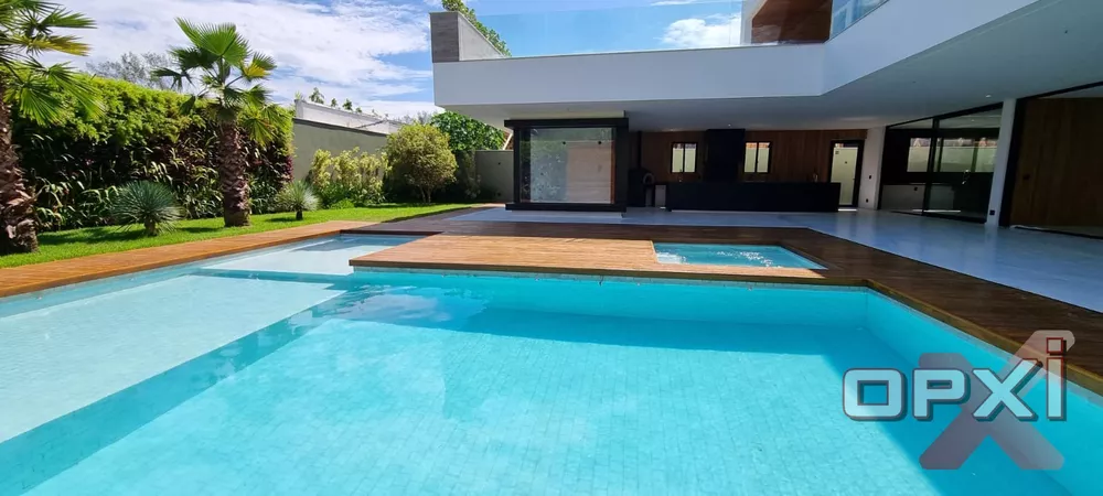 Casa de Condomínio à venda com 5 quartos, 1460m² - Foto 4