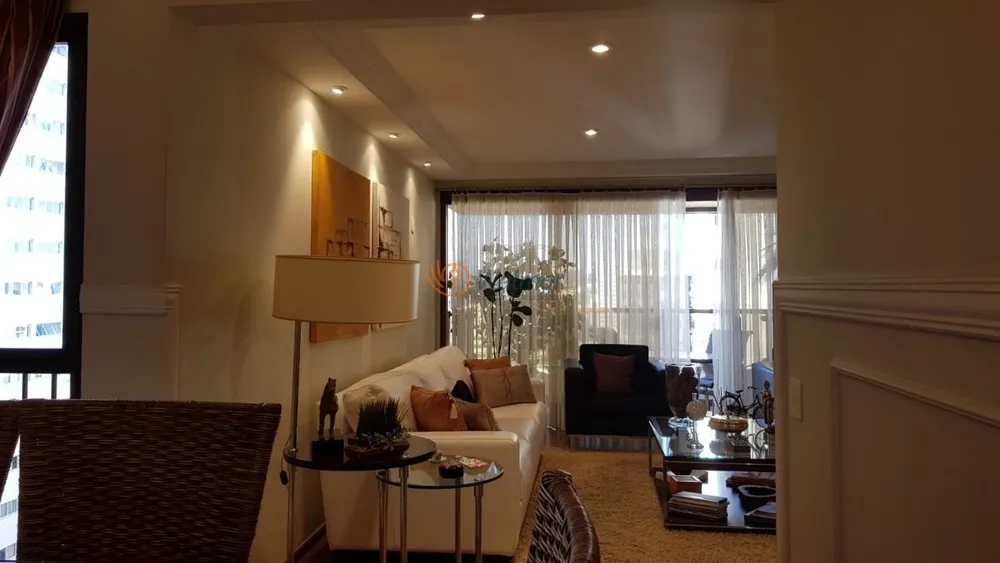 Apartamento, 4 quartos, 269 m² - Foto 2