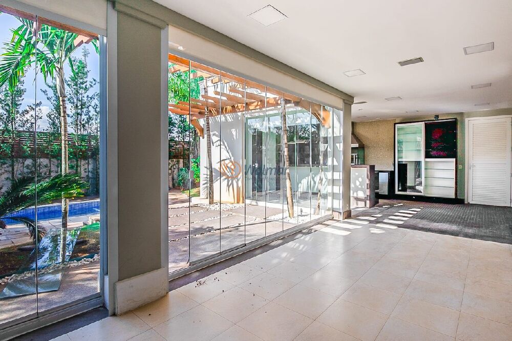 Casa, 5 quartos, 603 m² - Foto 1