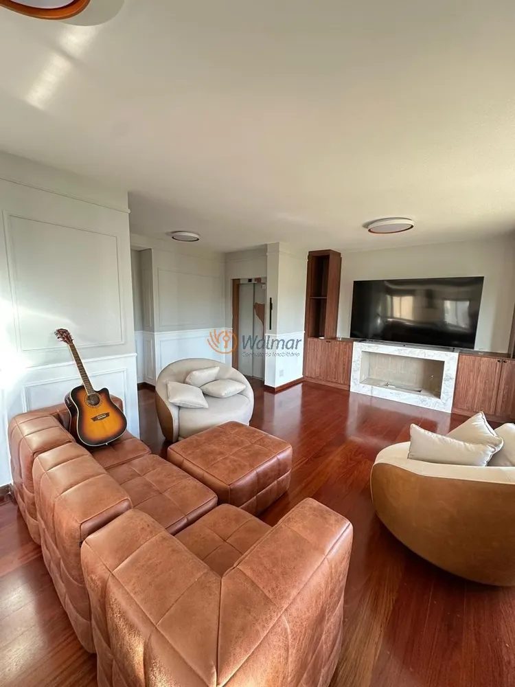 Apartamento, 3 quartos, 240 m² - Foto 4