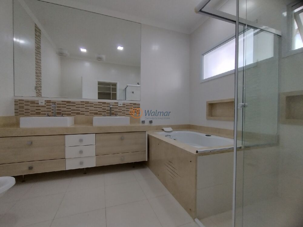 Casa à venda e aluguel com 4 quartos, 363m² - Foto 22