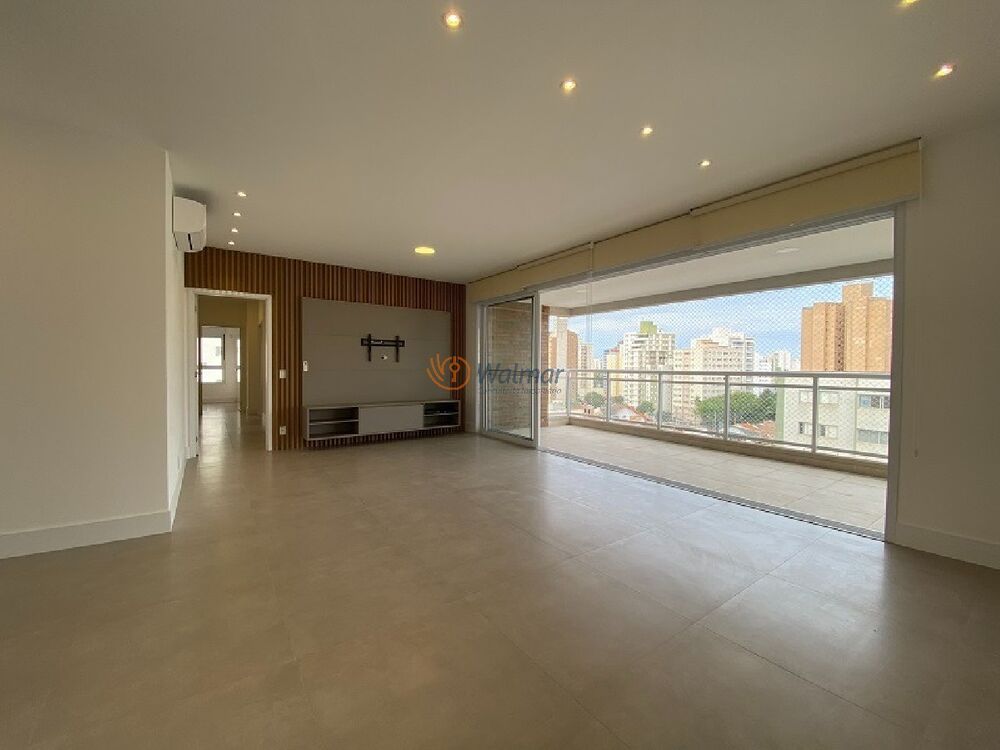 Apartamento à venda com 3 quartos, 188m² - Foto 2