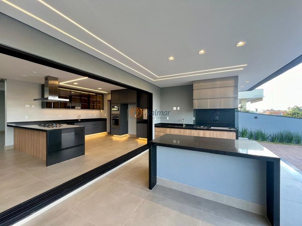 Casa à venda e aluguel com 5 quartos, 440m² - Foto 2