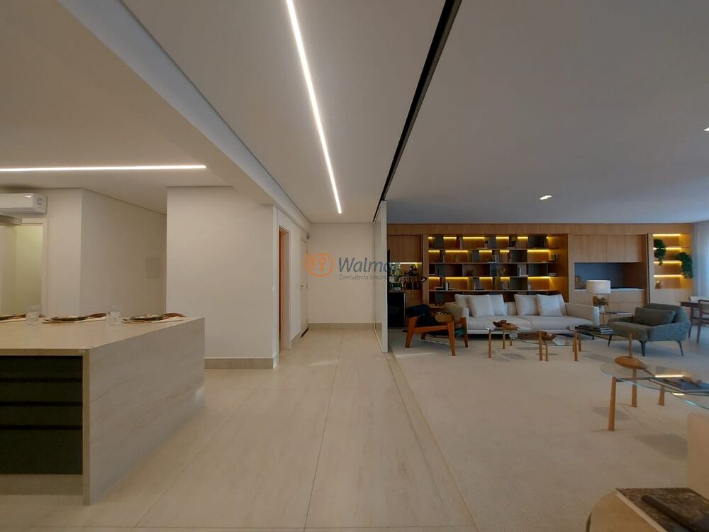 Apartamento à venda com 3 quartos, 264m² - Foto 3