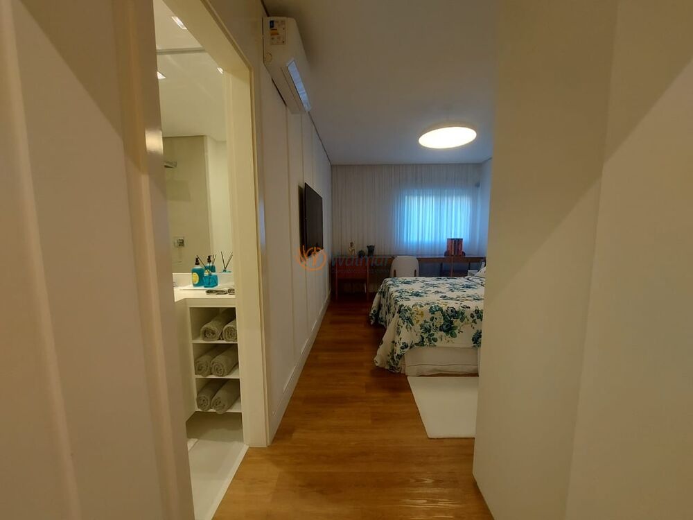 Apartamento à venda com 3 quartos, 264m² - Foto 18
