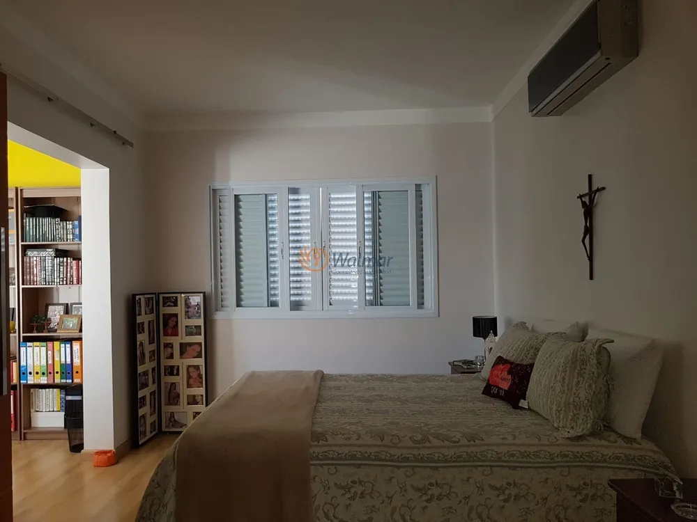 Casa, 4 quartos, 322 m² - Foto 1