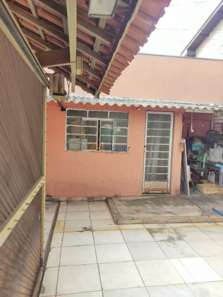 Casa, 5 quartos, 20 m² - Foto 1