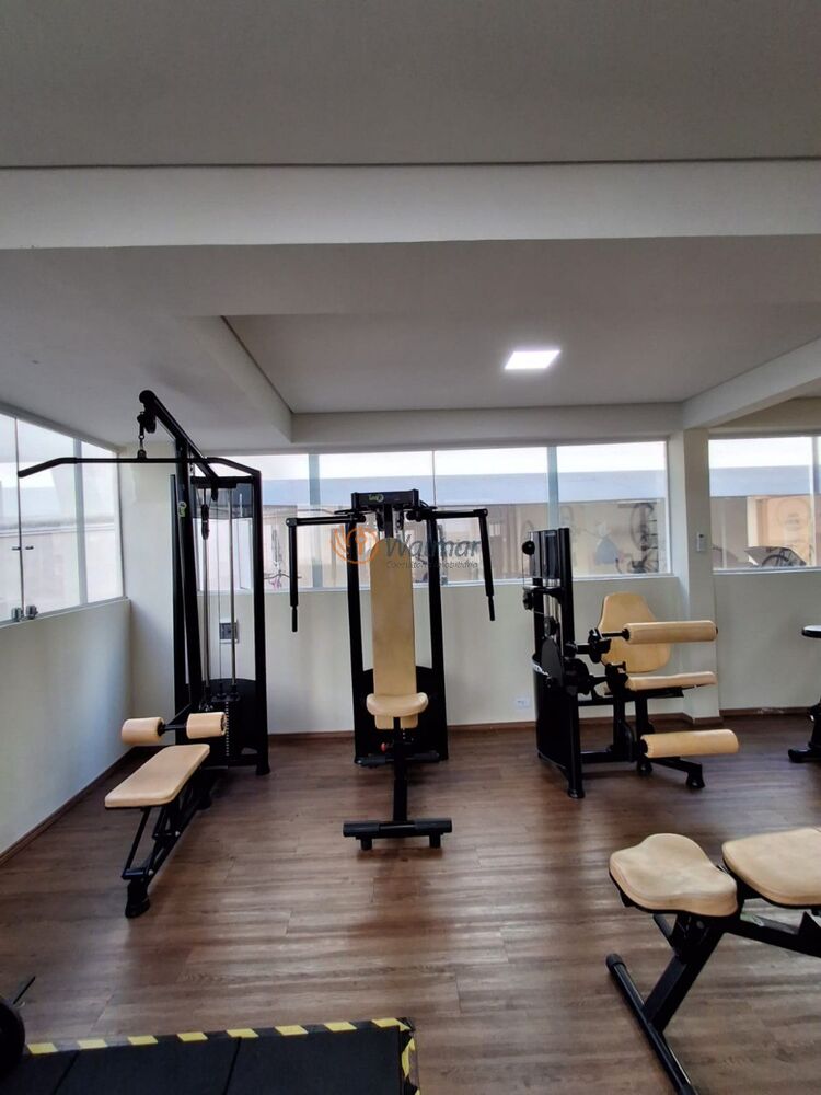 Apartamento à venda com 2 quartos, 45m² - Foto 19