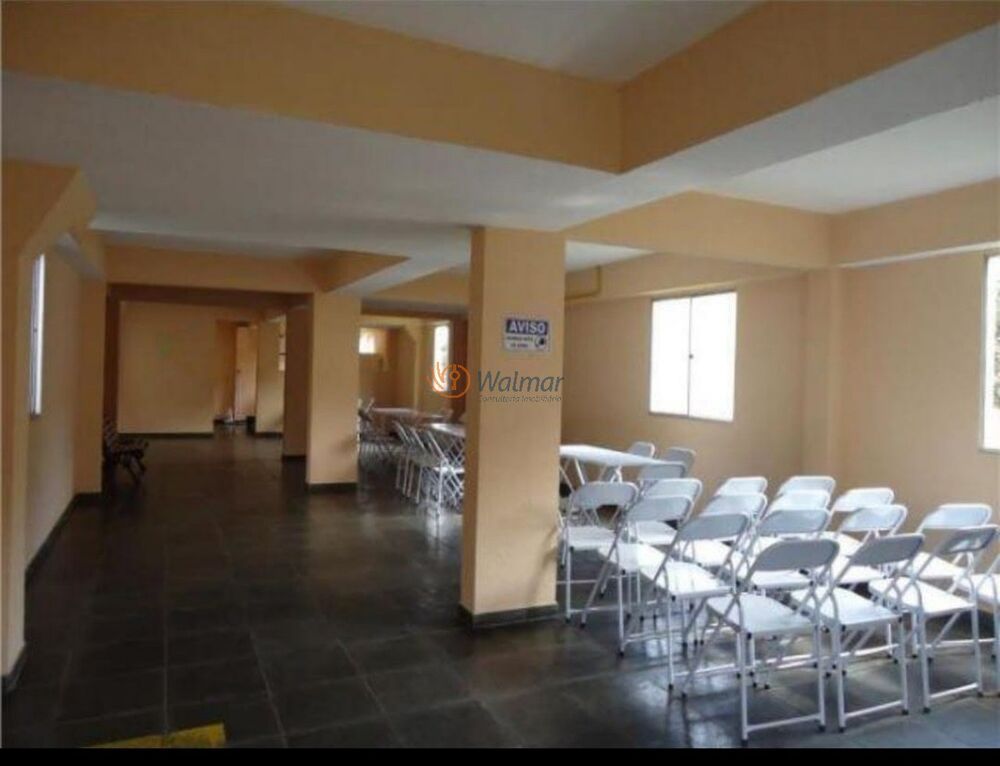 Apartamento à venda com 2 quartos, 45m² - Foto 17