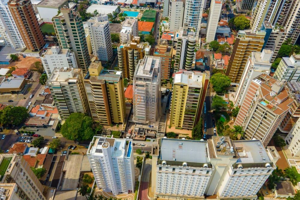 Apartamento à venda com 3 quartos, 213m² - Foto 28