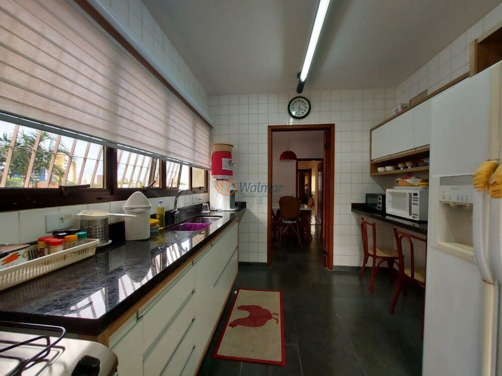 Apartamento, 4 quartos, 226 m² - Foto 11