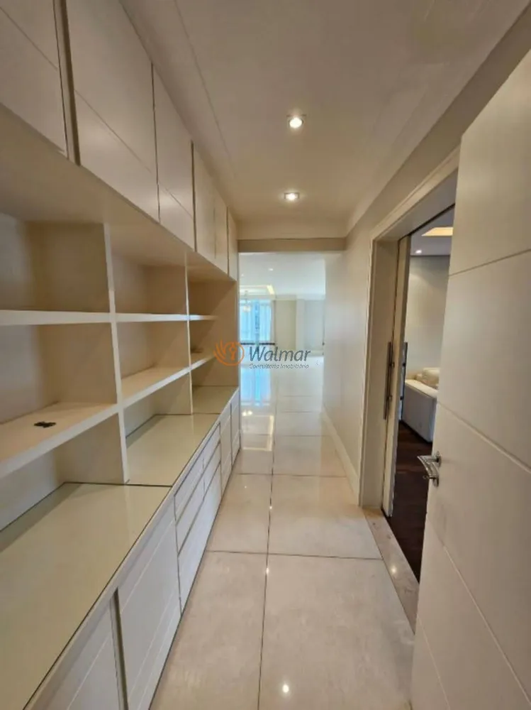 Apartamento, 4 quartos, 281 m² - Foto 9
