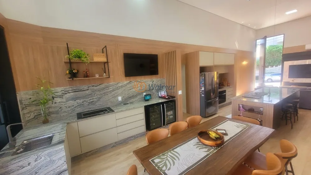Casa, 4 quartos, 230 m² - Foto 1