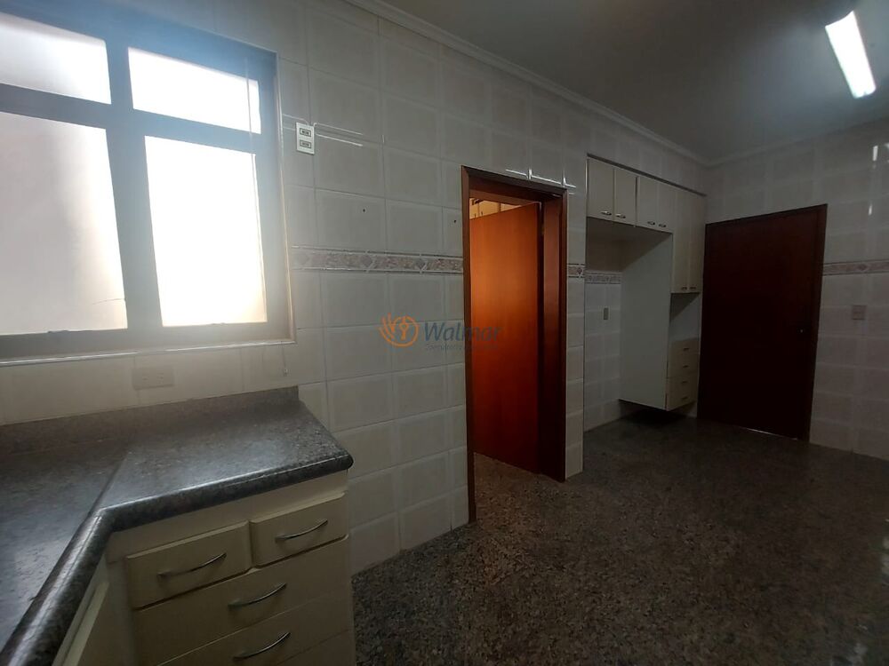 Apartamento à venda e aluguel com 4 quartos, 150m² - Foto 18