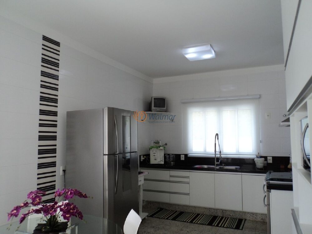 Casa, 4 quartos, 384 m² - Foto 1
