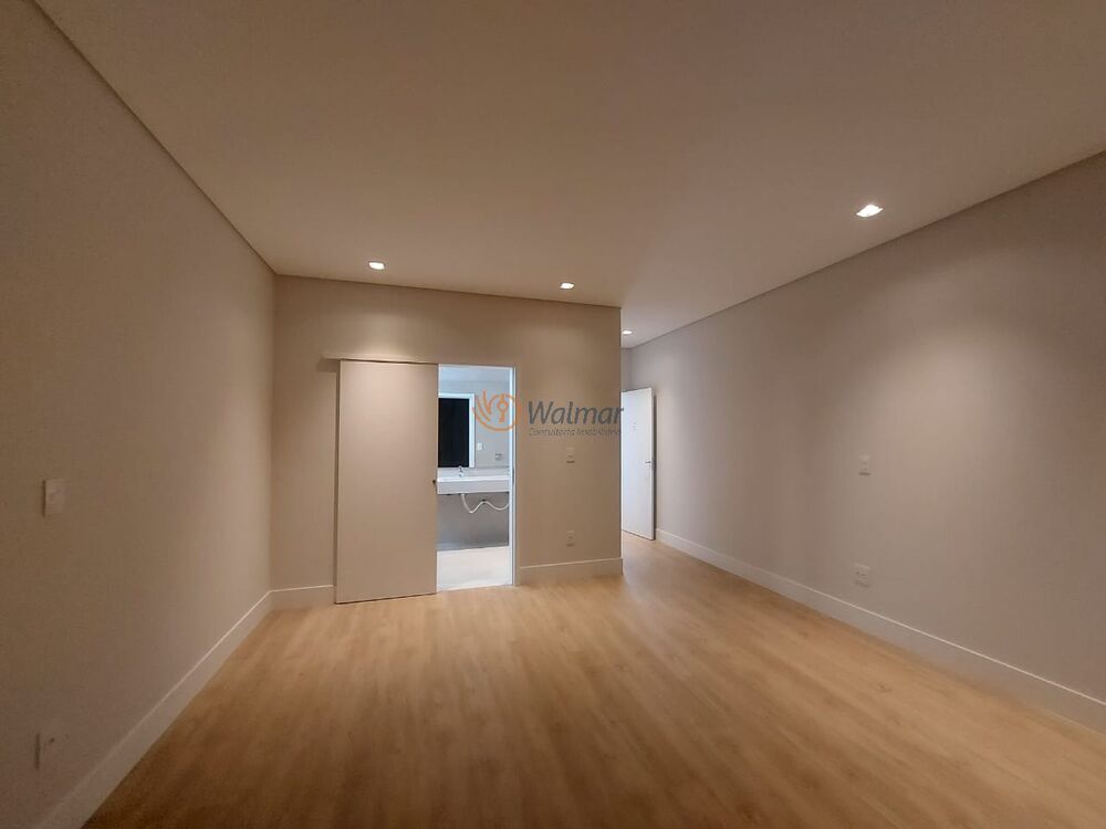 Casa, 3 quartos, 260 m² - Foto 9