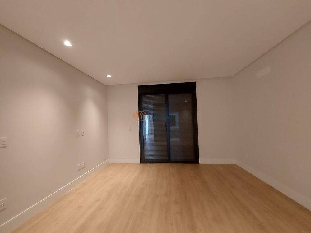 Casa, 3 quartos, 260 m² - Foto 14