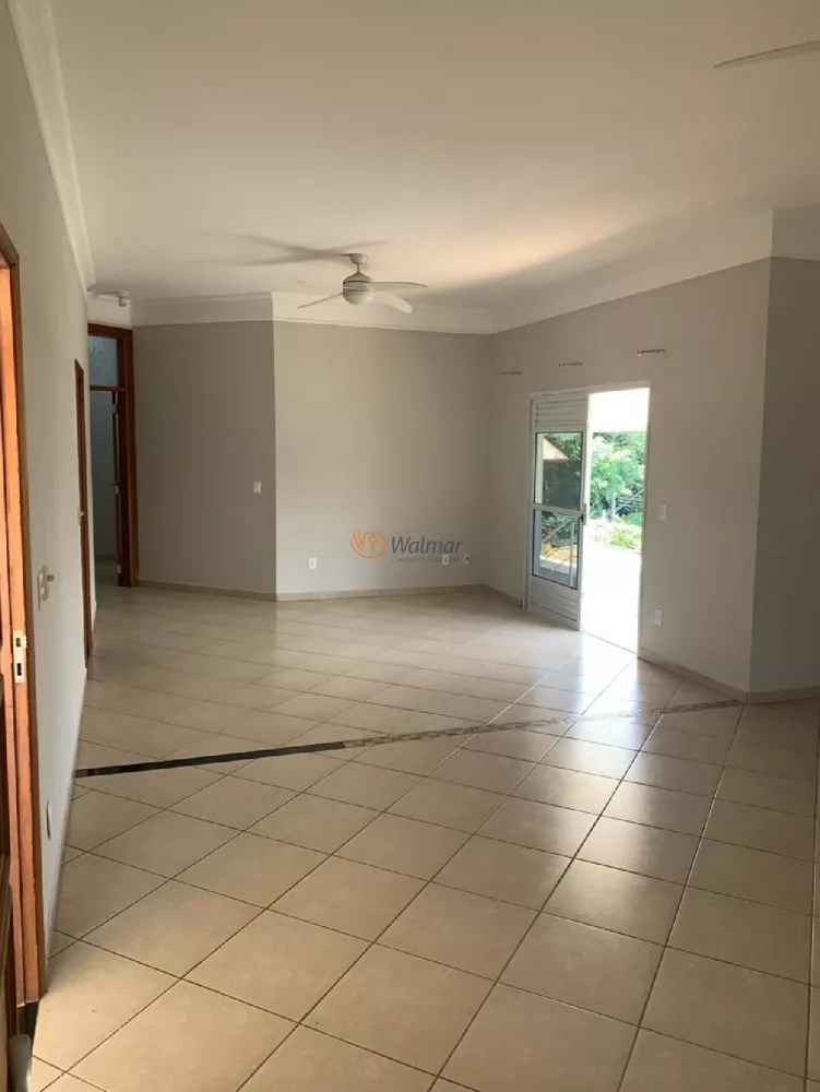 Casa para alugar com 4 quartos, 250m² - Foto 7