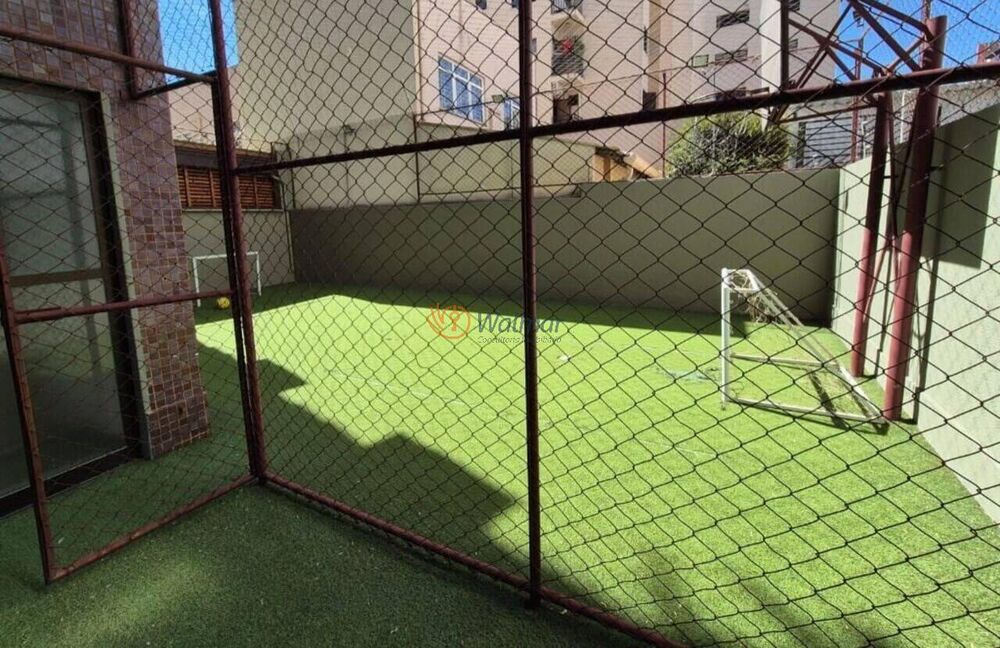 Apartamento à venda com 3 quartos, 138m² - Foto 5