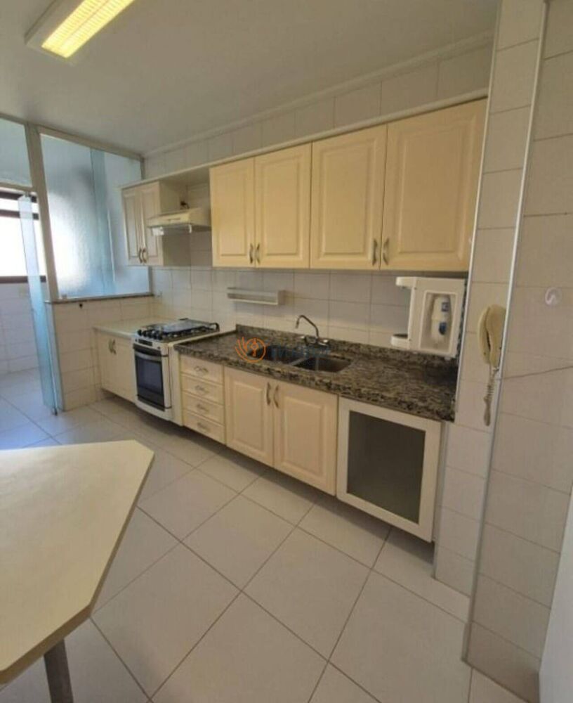 Apartamento à venda com 3 quartos, 138m² - Foto 19
