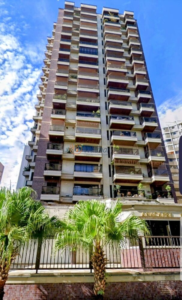 Apartamento à venda com 3 quartos, 138m² - Foto 1