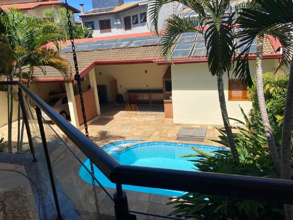 Casa à venda com 4 quartos, 335m² - Foto 6