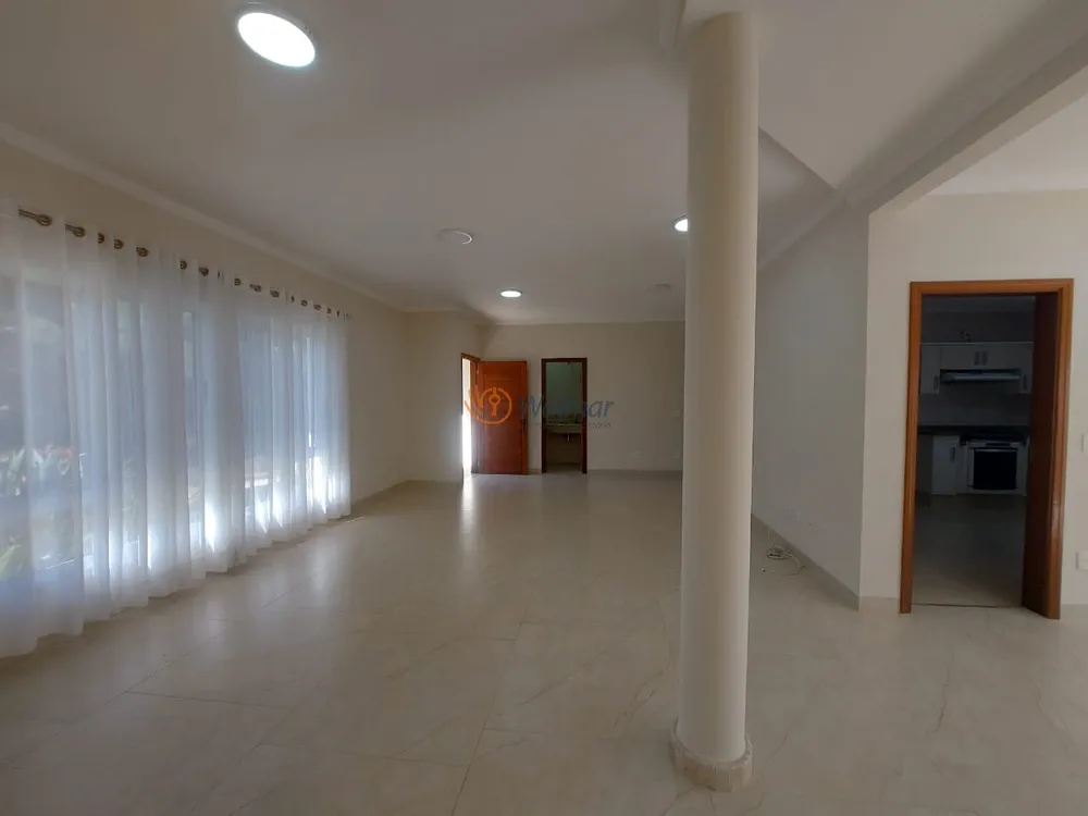 Casa, 4 quartos, 255 m² - Foto 3