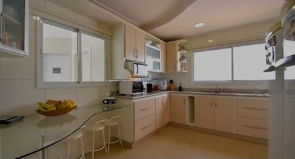 Casa, 4 quartos, 646 m² - Foto 1