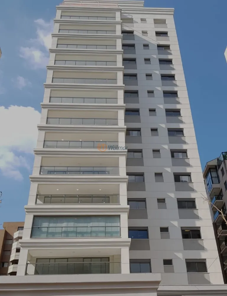 Apartamento, 3 quartos, 213 m² - Foto 1