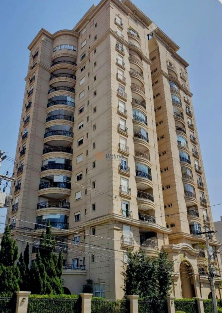 Apartamento, 4 quartos, 223 m² - Foto 1