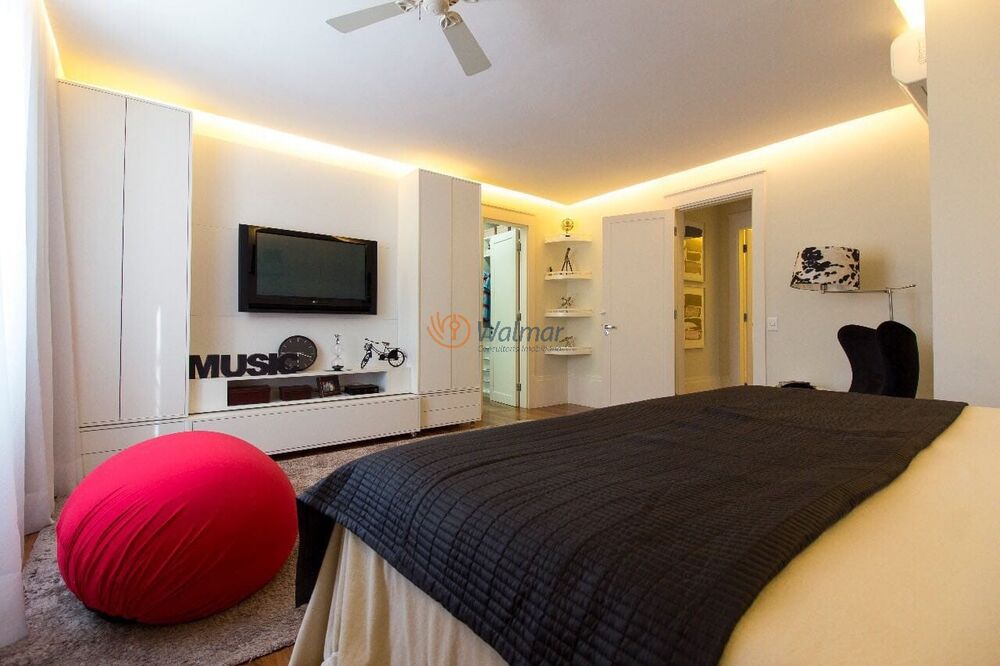 Casa, 4 quartos, 710 m² - Foto 1